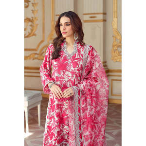 Conjunto de Chifón CHARIZMA de 3 Piezas, Camisa Estampada KARANDI con Dupatta Bordada y Pantalones-BIC-2580 - Product Image 2