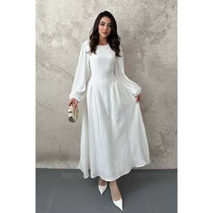 Vestido Blanco de Mujer Elisa Fashion con Falda Fruncida y Mangas Largas - Product Image 1