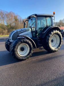 Valtra N121 Walking Tractor 85HP with Engine and Gearbox - Product Image 3