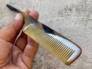 Peine de cuerno de búfalo de 17 palabras ecológico hecho a mano, cepillo de limpieza, salón de moda clásico, hogar, Natural, antiestático para todo el Cabello, Barba - Product Image 5