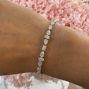 Bracelet Éclatant Multi-Coupes Fantaisie 1 Carat avec Diamants de Laboratoire F-VS2, Monture à Griffes en Or Massif 14K, Idéal pour le Quotidien, Empilable, Cadeau - Product Image 1