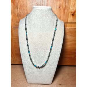 Collar Hecho a Mano con Turquesa Kingman y Plata de Ley, Estilo Navajo, Joyería Cultural Coleccionable - Product Image 3