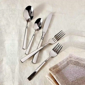 Ensemble de couverts en acier inoxydable vintage poignée nervurée réutilisable en acier miroir thé occasion de mariage boîte-cadeau élégante ensemble de couverts - Product Image 3