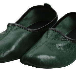 Calcetines de Cuero Blanco de Alta Calidad, Diseño Moderno, Cómodos para Invierno, 100% Genuinos, Ecológicos y Transpirables - Product Image 2