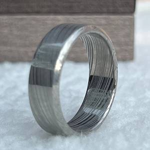 Anillo de bodas con hoja de titanio inoxidable personalizable para hombre, hecho a mano, acero de Damasco, estampado, OEM, compatible con cuchillos DIY de renombre - Product Image 5