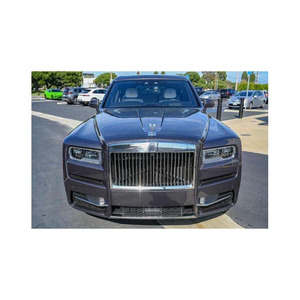 Rolls-Royce Cullinan avec capacité tout-terrain et contrôle de traction avancé. - Product Image 1