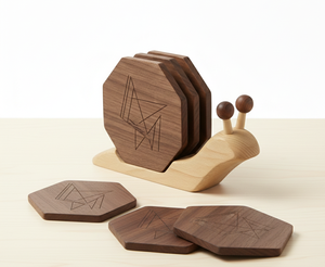 Posavasos Redondo Clásico de Madera, Artesanal, de Madera Maciza, Duradero y Ecológico para Café, Té y Decoración del Hogar - Product Image 4