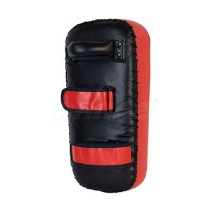 Bouclier de coup de pied de boxe de qualité supérieure de haute qualité couleur personnalisée durable vêtements de combat de bonne qualité produit le plus récent - Product Image 2