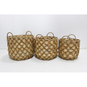 Cestas de almacenamiento de jacinto de agua natural trenzado a mano a un precio razonable para colecciones de muebles vietnamitas - Product Image 1