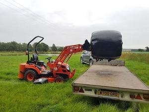 Kioti CS2510 Tondeuse à gazon industrielle/à faire soi-même 125cc à poignée télescopique Tondeuse à mi-pont électrique pour le bricolage - Product Image 4