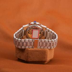 Nueva y elegante joyería de Hip Hop con diamantes de moissanita de oro rosa de primera calidad, banda de acero inoxidable completamente helada, analógica japonesa de alta calidad - Product Image 3