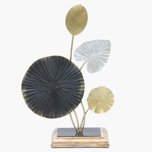 Exhibición de flores de metal elegante Mejora tu mesa con belleza natural Muestra de mesa de flores de metal elegante - Product Image 4