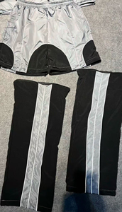 Ensemble Jogging Vintage pour Hommes Street Wear Essentials Distressed 100% Nylon Costume Logo Brodé Sweat à Capuche Pantalon Évasé Personnalisé - Product Image 3