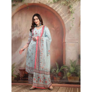 ชุดคุรตะผ้าจอร์เจตต์สีฟ้าสำหรับผู้หญิง พร้อมกางเกงปาลาซโซ่และผ้าคลุมไหล่ สไตล์ปากีสถาน ชุดสัลวาร์ คามีซสำเร็จรูป - Product Image 1