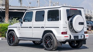 Vehículo Usado G 63 4.0P 2022 en Color Blanco, Volante a la Izquierda y Derecha (LHD-RHD), Autos Usados en Venta - Product Image 3