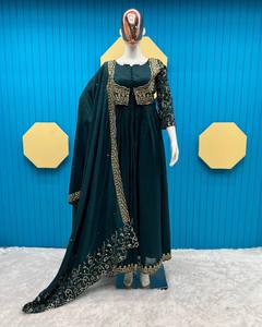 ชุดผ้า Anarkali Kurti สำหรับงานแต่งงานงานปักขนสัตว์เทียมทำจากผ้าไหมหนักล่าสุดจากนักออกแบบ - Product Image 5