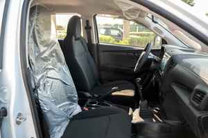 NOUVEAU ISUZU D-MAX CREW CAB 4x4 2026 À TRANSMISSION AUTOMATIQUE À VENDRE - Product Image 3