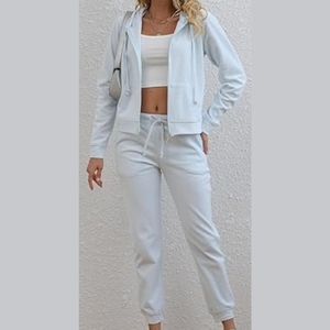 Conjunto Deportivo de 2 Piezas para Mujer, Sudadera con Cierre y Pantalones Cortos, Ropa Deportiva Informal, 100% Algodón, Color Sólido, 2025 - Product Image 3