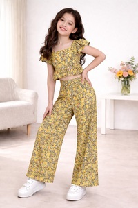 Women's Loose Sheer Floral Print Two Piece Jumpsuit <b>Set</b> <b>Square</b> Neck Ruffle Crop Top Wide Leg Pants Summer Casual Wear - Product Image 3