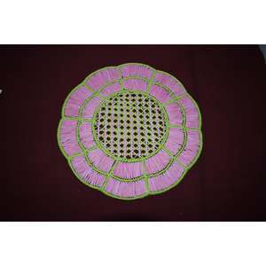 Set de table en coton fait main durable, qualité export, cadre en métal avec set de table en raphia pour la décoration de la salle à manger - Product Image 2