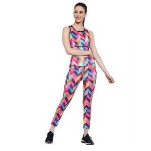 Ensemble de yoga athleisure pour femmes, vêtements de sport respirants sur mesure, taille haute, imprimés par sublimation, vente en gros - Product Image 1