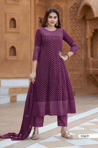 Nouvelle collection de Kurti pantalon en georgette de qualité supérieure, style indien, avec travail lourd de type Shiffli, avec dupatta, fournisseur indien - Product Image 4