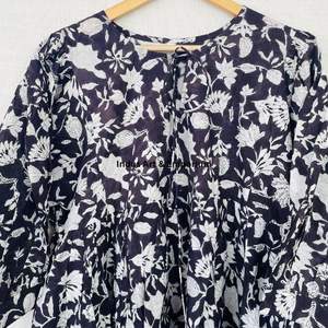 Hermoso Vestido Estampado Floral en Bloques de Algodón, Vestido para Uso Casual, Vestido Estampado a Mano - Product Image 2