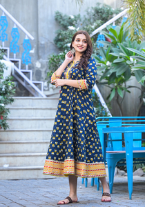 ชุดเดรส Anarkali Kurti ผ้าฝ้ายแท้ พิมพ์ลายปักลายสวยงาม ดีไซน์เนอร์สำหรับผู้หญิง คอลเลคชั่นพิเศษสุดฮิตประจำปี 2024 คอวี - Product Image 4