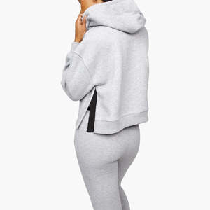 Sweat à capuche pour femme de qualité supérieure de couleur unique Sweat à capuche pour femme à séchage rapide - Product Image 4