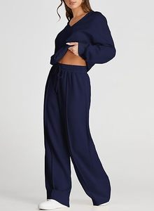 ชุดเซ็ทลำลองผ้าฟลีซพรีเมียมสำหรับผู้หญิง ล้างสีแบบ Acid Wash ดีไซน์มินิมอลสองชิ้นเข้าชุดกัน - Product Image 4