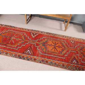 Tapis de 3,2 x 11 pieds, tapis turc vintage, tapis rouge uni - Product Image 5
