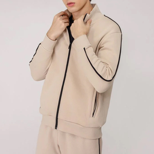 Conjunto de pantalones de chándal con cordón de gran tamaño, chándal ligero para hombre, chándal sólido de invierno respetuoso con el medio ambiente personalizable - Product Image 4