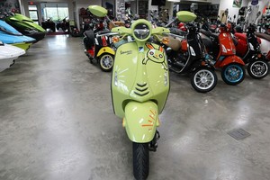 NOUVEAU Scooter-Moto <span class=keywords><strong>Vespa</strong></span> <span class=keywords><strong>946</strong></span> 10 Anniversaire 2026 - Product Image 4