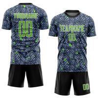 T-shirt de football personnalisé de haute qualité fabriqué au Pakistan, uniformes pour équipe, séchage rapide, impression par sublimation de votre propre logo, 100% polyester