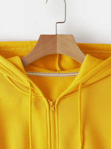 Sudadera Corta con Cremallera para Mujer, Estilo Urbano, Superventas, Hecha con Material de Alta Calidad - Product Image 2