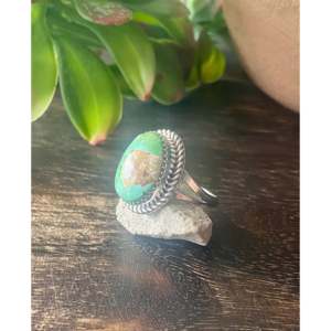 Anillo de Plata de Ley con Turquesa de la Montaña Sonora de Reda Galvan, Talla 8.5 - Product Image 4