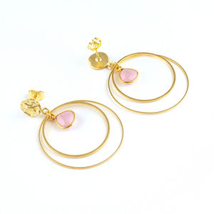Pendiente de Calcedonia con diseño geométrico para mujer, arete en capas con acabado martillado, chapado en oro de 24k, color rosa facetado - Product Image 4
