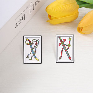 Broche en émail rétro As de Piques (Carte espagnole) Baraja Española, pour sacs, revers, bijoux, cadeau pour amis - Product Image 3
