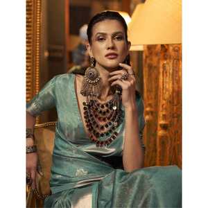 ผ้าซิลค์สีฟ้าอมเขียวที่ถักด้วยด้ายสีซีอาน ประดับพู่ห้อย สำหรับงานแต่งงานแบบบอลลีวูด - Product Image 1