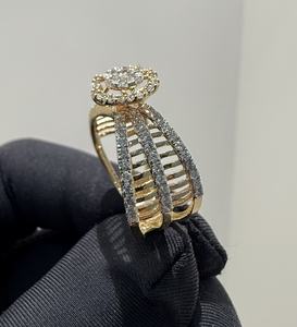 Anillo de diamante natural real en oro de 14K y 18K con corte brillante redondo y certificado por terceros para compromiso o regalo - Product Image 1