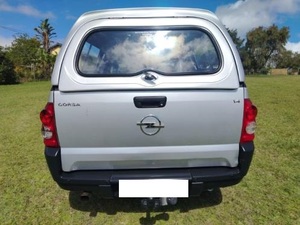 OPEL CORSA UTILITY 1.4 d'occasion 2007, conduite à gauche/droite - Product Image 2