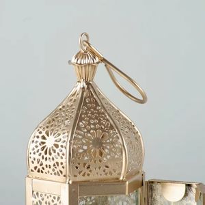 Linterna de vela marroquí de Metal dorado/vidrio de diseño atractivo para el hogar, jardín, decoraciones de Pascua, linternas colgantes ecológicas - Product Image 3