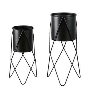 Jardinière moderne en métal brosse noire support pour pot de fleurs en or avec motif de fleurs pour la décoration intérieure de la maison et du jardin extérieur - Product Image 2