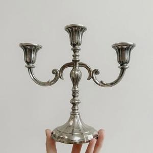 Portavelas de Metal para decoración del hogar, candelero para iluminación y juego, portavelas decorativo con acabado antiguo elegante - Product Image 5