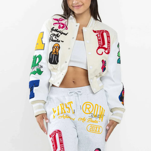 Haute Qualité À La Mode En Cuir Manches Solide Couleur Crop Varsity Veste Femmes Varsity Letterman Vestes Pour Les Femmes Du Pakistan - Product Image 1