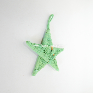 Adornos Navideños de Estrellas Tejidas a Mano, Decoración Colgante Tradicional de Cuerda de Algodón Verde - Product Image 3