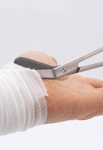 Ciseaux à pansement de haute qualité en acier inoxydable antirouille 18 cm grands ciseaux à iris médicaux chirurgicaux Instrument chirurgical - Product Image 5