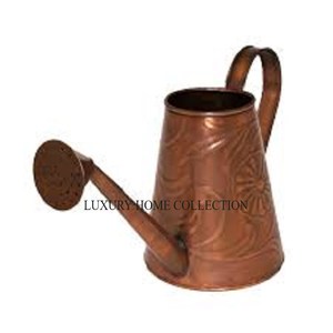 Stylish Copper-plated Floral-pattern Metal Water Can with a Sleek <b>Aesthetic</b> for Both Indoor and Outdoor Plant Care - Product Image 6