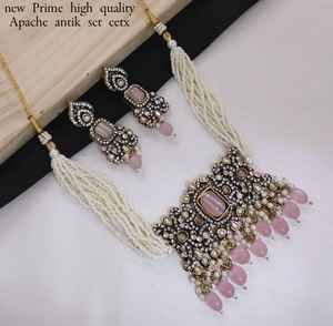 Famoso Collar corto de piedra cuadrada Jaypuri de calidad Premium Kundan Real indio maravilloso de alta calidad con juego de pendientes para mujer - Product Image 1