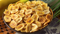 Chips de banane croustillantes vietnamiennes prêtes à consommer, goût sucré, texture ferme, saveur enrichie, prix compétitif, en sachet, prêtes à l'exportation, Kim